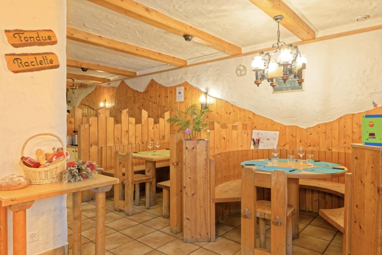 Хостел Petit Velan - Coworking & Coliving Бург-Сент-Пьєр Екстер'єр фото